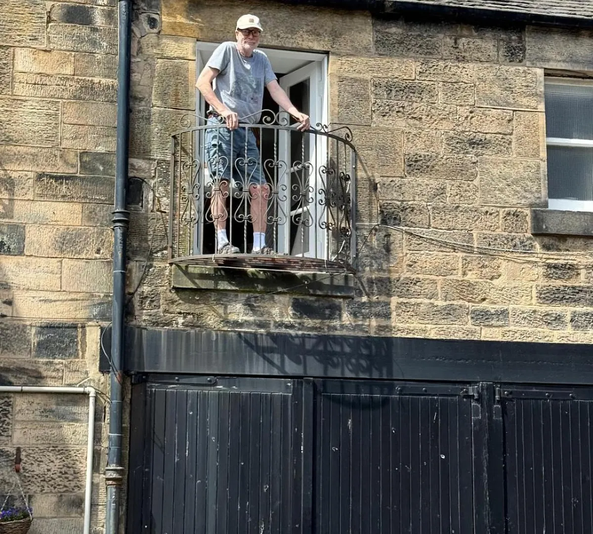 Truly Central, Princes St, Close To Castle Edinburgh